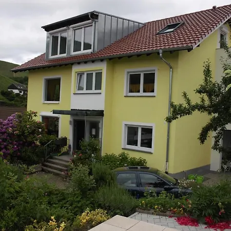 Ferienwohnungen Buehl Apartment *